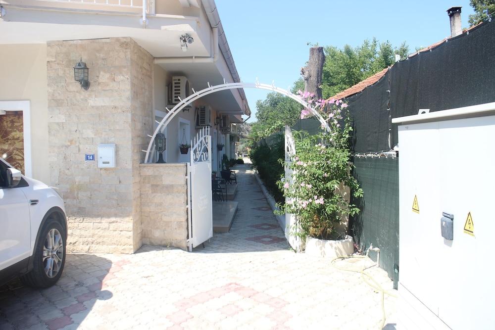Sounds Of Berg Hotel Dalyan Exterior photo